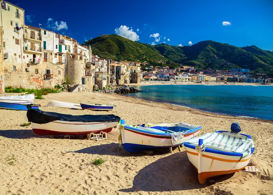 Scopri CEFALU' - La spiaggia Con Accompagnatore
